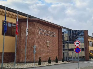 Usnesení Asociace děkanů pedagogických fakult České republiky z jednání na Univerzitě J. Selyeho v Komárně dne 1. února 2024 Usnesení Asociace děkanů pedagogických fakult České republiky z jednání na Univerzitě J. Selyeho v Komárně dne 1. února 2024